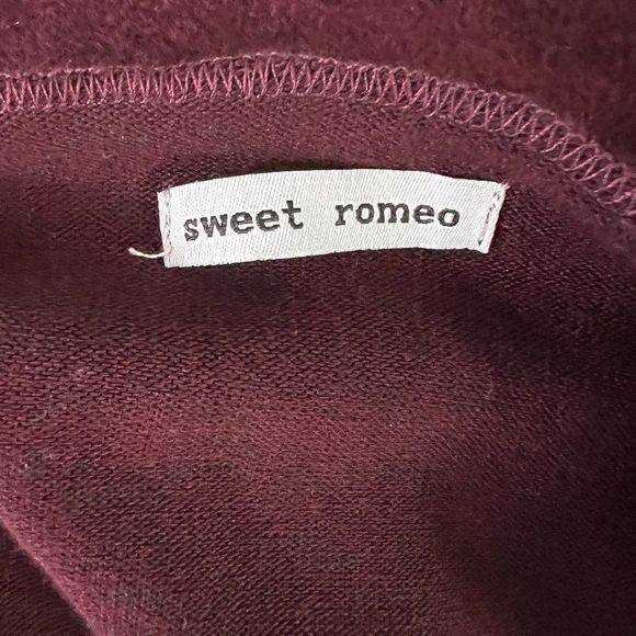 NWOT SWEET ROMEO Burgundy Deep Red Super Soft Crew Neck Sweater‎ (S) - Picture 6 of 8